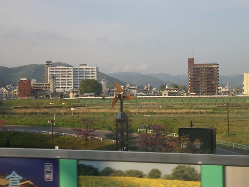 scenery from the train window photo by OptioS
