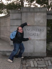 Engineers Gate 2